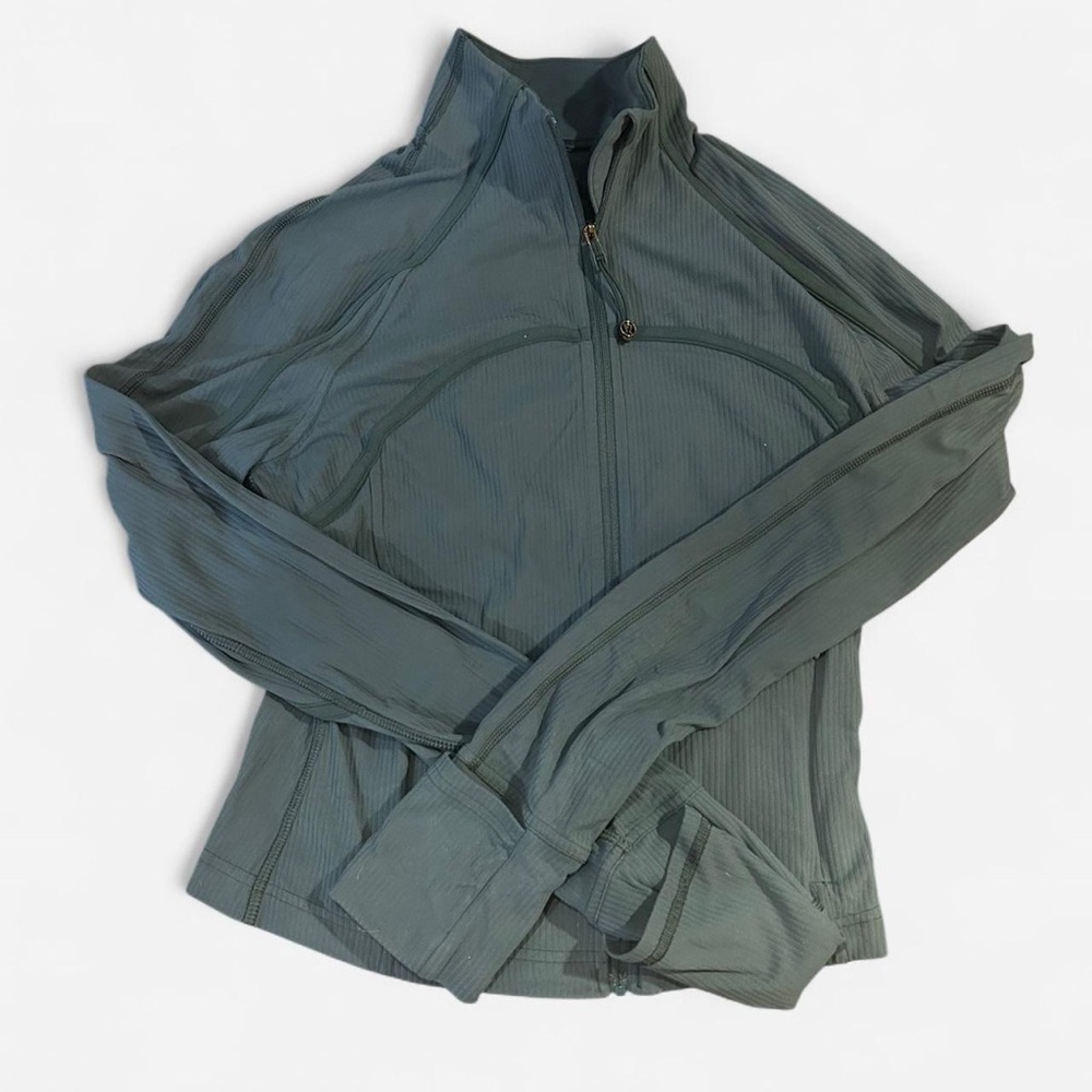 lululemon athletica Long Sleeve Top - Green